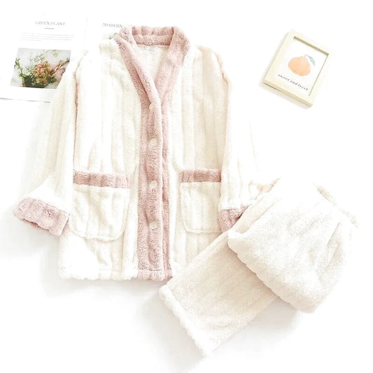 Ensemble pyjama polaire femme deux pièces pour l'hiver