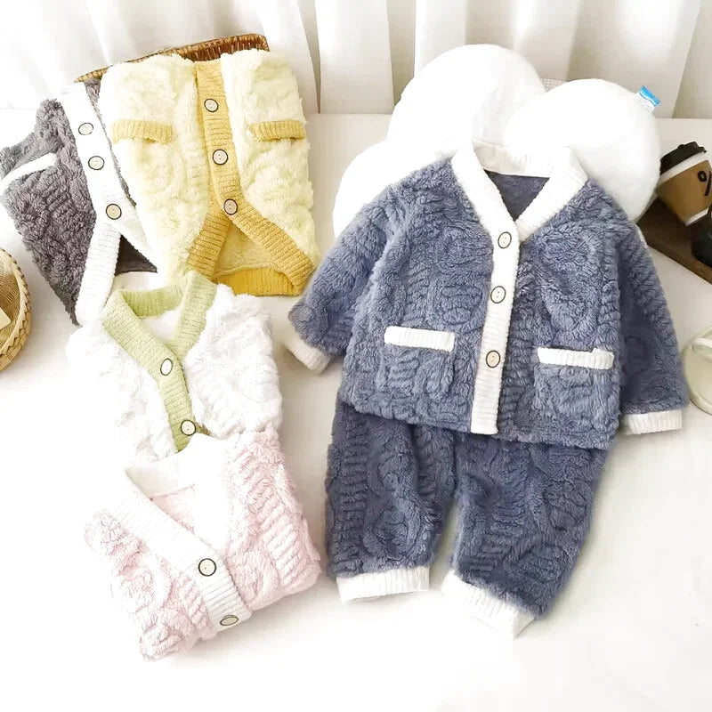 ensemble pyjama d'hiver bébé tout petit 